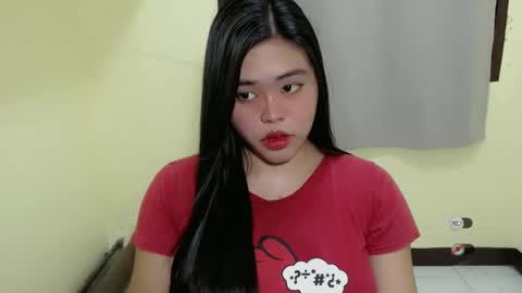 Snapshot of lhara_cumming chatting on 02-26-25, 11:59 LHARA online show from 02-26-25, 11:59
