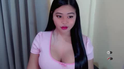 Snapshot of lhara_cumming chatting on 10-25-25, 11:10 LHARA online show from 10-25-25, 11:10