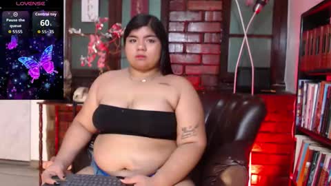 Snapshot of li_arellano chatting on 10-25-25, 07:08 li_arellano online show from 10-25-25, 07:08