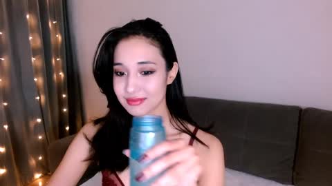 Snapshot of li_noen chatting on 01-31-25, 03:44 Li  online show from 01-31-25, 03:44