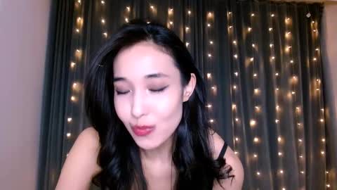 Snapshot of li_noen chatting on 03-03-25, 11:03 Li  online show from 03-03-25, 11:03