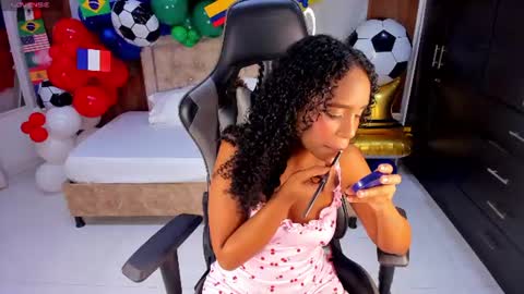 Snapshot of lia_16_ chatting on 06-30-26, 11:11 lia_16_ online show from 06-30-26, 11:11