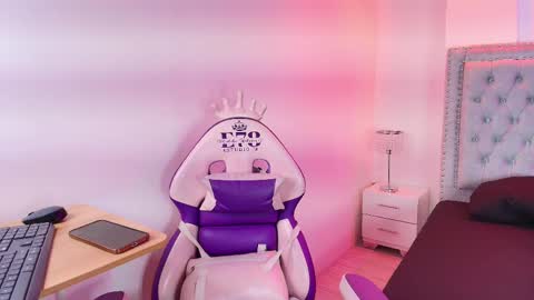 Lia  online show from 06-06-26, 04:06