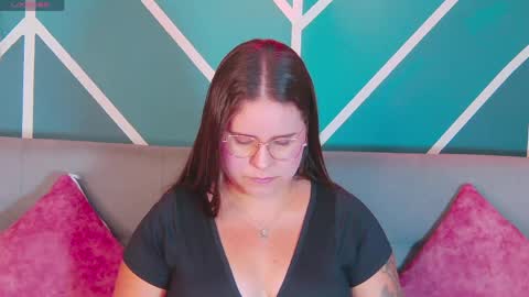 Snapshot of lia_avalon chatting on 06-01-26, 12:07 Lia Avalon online show from 06-01-26, 12:07