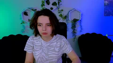 Snapshot of lia_dream_ chatting on 06-16-26, 08:17 lia_dream_ online show from 06-16-26, 08:17