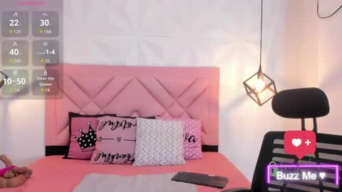 lia_harper_ online show from 04-06-26, 05:25