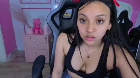 Snapshot of lia_harper_t chatting on 05-16-26, 10:36 lia_harper_t online show from 05-16-26, 10:36