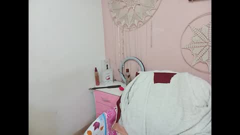 Lia online show from 12-10-24, 11:00