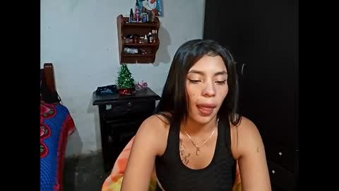 Lia online show from 12-17-24, 10:00