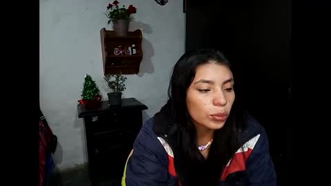 Lia online show from 12-21-24, 10:39