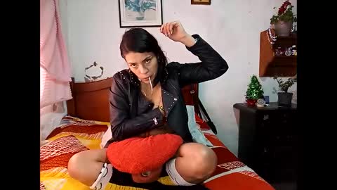 Lia online show from 12-27-24, 02:12