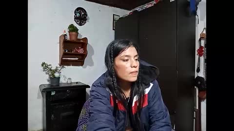 Lia online show from 02-06-25, 01:16