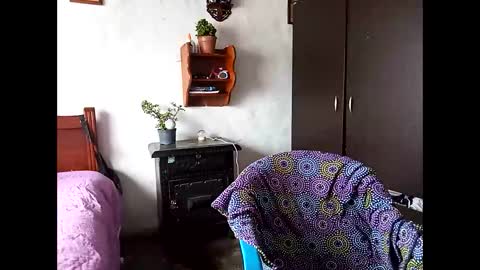 Lia online show from 02-06-25, 07:40