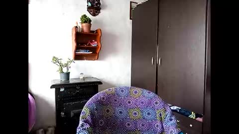 Lia online show from 02-07-25, 04:35