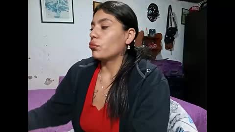 Lia online show from 02-12-25, 08:59