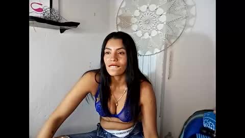 Lia online show from 09-18-25, 09:50