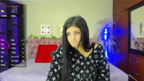 Snapshot of lia_keen chatting on 12-10-24, 08:05 lia online show from 12-10-24, 08:05