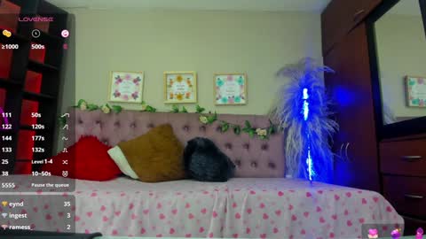 Snapshot of lia_keen chatting on 12-30-24, 11:38 lia online show from 12-30-24, 11:38