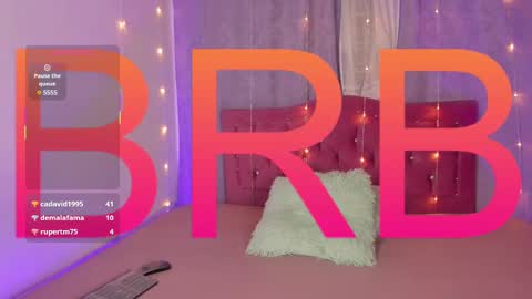 Snapshot of lia_little18 chatting on 02-09-25, 06:43 lia_little18 online show from 02-09-25, 06:43