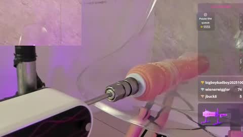 Snapshot of lia_little18 chatting on 02-13-25, 10:02 lia_little18 online show from 02-13-25, 10:02