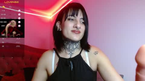 lia spicy   ig online show from 12-28-24, 12:47