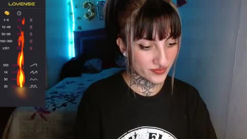 Snapshot of lia_miss2 chatting on 05-15-26, 01:56 lia spicy ig online show from 05-15-26, 01:56
