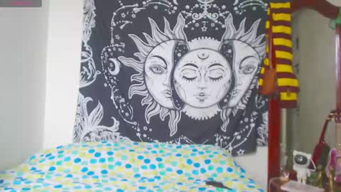 Snapshot of lia_monroe chatting on 11-10-25, 03:44 Lia Monroe online show from 11-10-25, 03:44