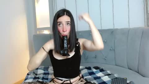 Lia online show from 03-14-26, 08:47