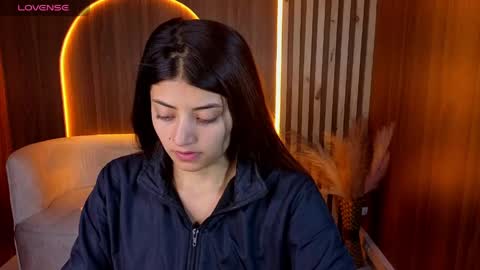 Snapshot of lia_queen_tx chatting on 05-31-26, 03:15 Online 1400 - 2100 online show from 05-31-26, 03:15