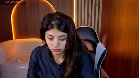 Snapshot of lia_queen_tx chatting on 06-07-26, 01:26 Online 1400 - 2100 online show from 06-07-26, 01:26