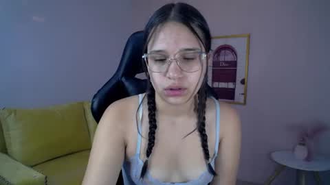 lia_rose_ch online show from 06-19-26, 12:31