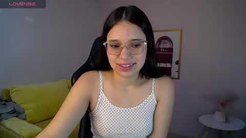 lia_rose_ch online show from 06-24-26, 12:26