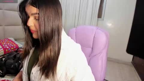 Lia online show from 03-16-26, 06:56