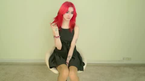 Snapshot of lia_shea chatting on 06-06-26, 09:52 Lia online show from 06-06-26, 09:52