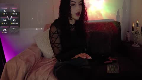 Lia online show from 10-21-25, 11:27