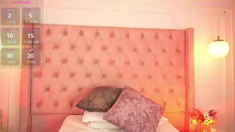 Snapshot of lia_velez_ chatting on 07-16-26, 11:16 LIA online show from 07-16-26, 11:16