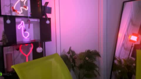 Snapshot of lia_winn chatting on 01-13-26, 06:18 lia_winn online show from 01-13-26, 06:18