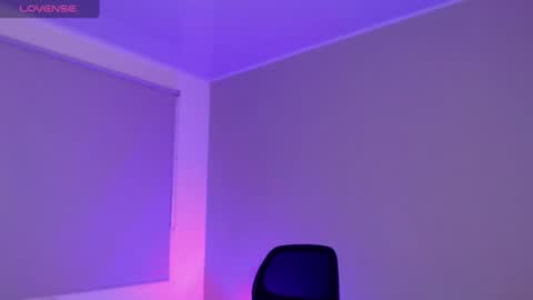   lia  online show from 11-19-25, 09:59