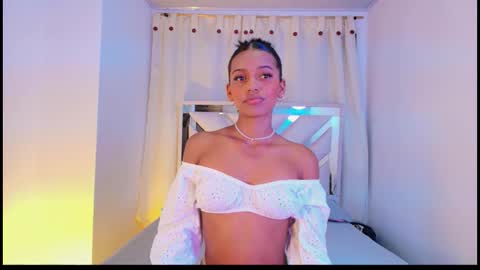 Snapshot of liaa_taylor1 chatting on 03-13-26, 03:46 Lia online show from 03-13-26, 03:46