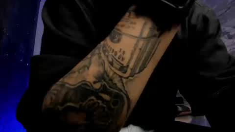 Liam Smith online show from 09-12-25, 05:24