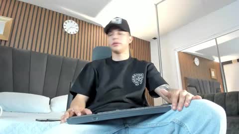 Liam Smith online show from 10-02-25, 12:23