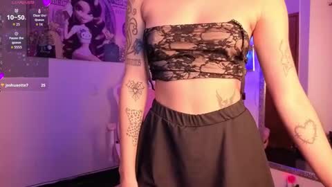 Snapshot of liabutera chatting on 09-09-25, 10:20 Lia Butera online show from 09-09-25, 10:20