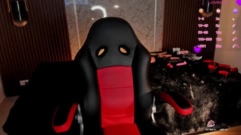 Liah online show from 10-16-25, 06:53