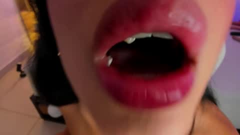 Snapshot of liah_cleir chatting on 05-29-26, 09:57 Liah online show from 05-29-26, 09:57