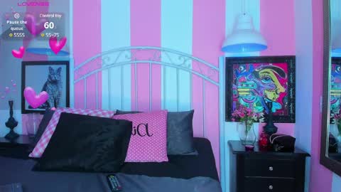 Snapshot of liah_grey8 chatting on 01-07-25, 09:25 ---Liah--- online show from 01-07-25, 09:25