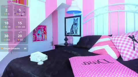 Snapshot of liah_grey8 chatting on 01-26-25, 12:37 ---Liah--- online show from 01-26-25, 12:37