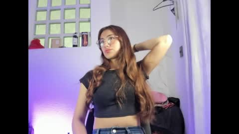 Liah  online show from 03-25-26, 04:35