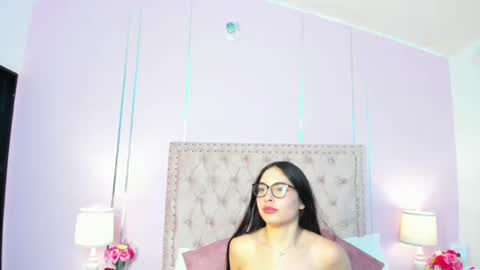 Liah online show from 12-23-24, 03:18