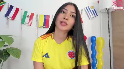 Lia Johnsons online show from 06-18-26, 03:29