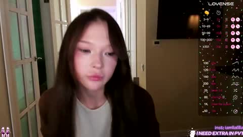 lialilia online show from 10-16-25, 02:51